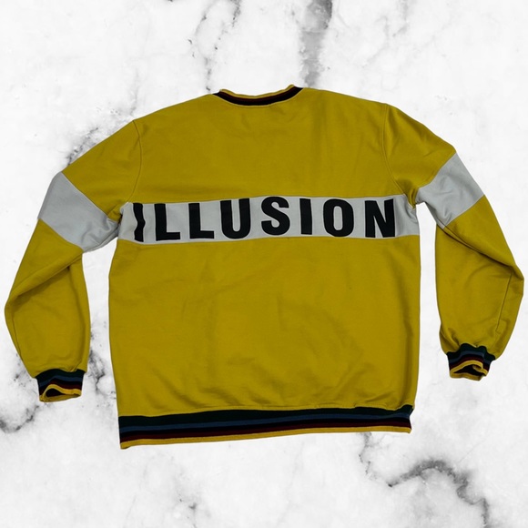 Yellow graphic sweater - Picture 2 of 2